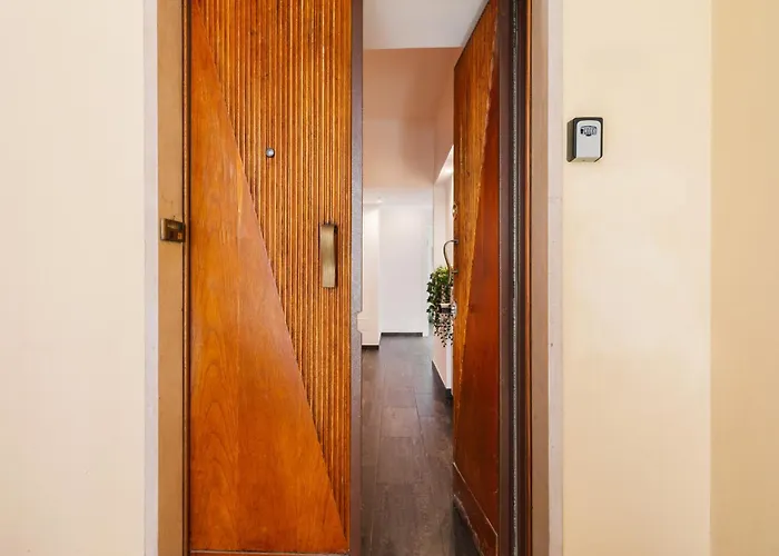 Adelante San Giovanni Guest house Rome